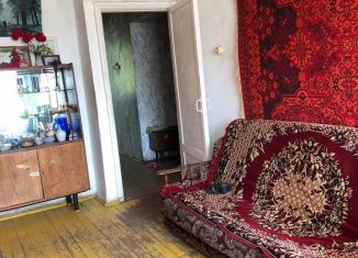 Продаю трехкомнатную квартиру, 54 м2, село Кармаскалы, Садовая улица, 14