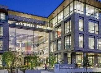 Продаю помещение свободного назначения, 1400 м2, Благовещенск, улица Ленина, 1