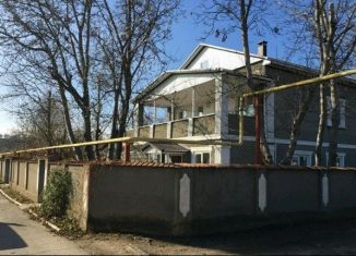 Сдается в аренду дом, 140 м2, село Угловое, улица Бурнашова, 2