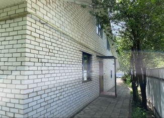Продажа 3-комнатной квартиры, 104 м2, Мосальск, Калужская улица, 72А