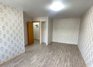Продается 2-комнатная квартира, 42 м2, Петропавловск-Камчатский, улица Петра Ильичёва, 45