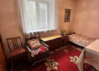 Продажа трехкомнатной квартиры, 48 м2, поселок городского типа Инской, улица Пугачёва