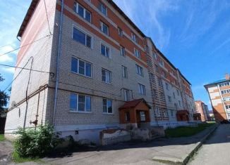 Продажа 2-ком. квартиры, 53 м2, Инсар, Коммунистическая улица, 48