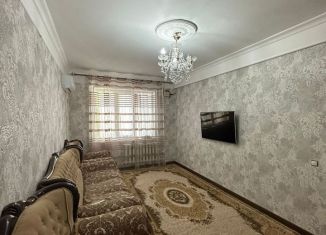 Сдача в аренду трехкомнатной квартиры, 70 м2, Дагестан, проспект Имама Шамиля, 105