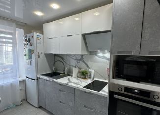 Продается 3-ком. квартира, 58.5 м2, Николаевск-на-Амуре, улица Орлова, 7