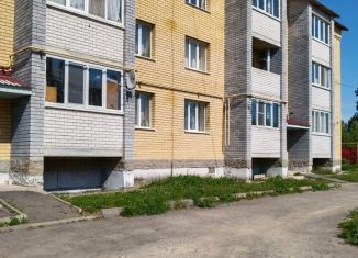 Продается 1-ком. квартира, 30 м2, поселок городского типа Урмары, улица Некрасова, 1