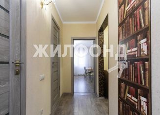 Продам 1-комнатную квартиру, 37.7 м2, Новосибирск, улица Петухова, 164, метро Площадь Маркса