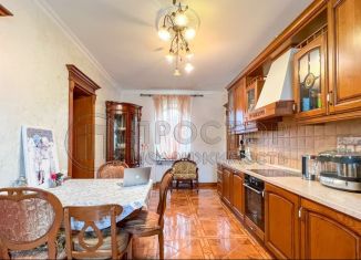 Продаю дом, 370 м2, Москва