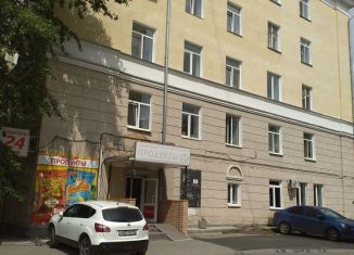 Продаю 1-комнатную квартиру, 20 м2, Екатеринбург, улица Стачек, 34А, улица Стачек