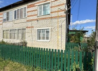 Продам двухкомнатную квартиру, 64.3 м2, село Абатское, улица Гагарина