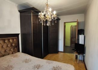 Продается трехкомнатная квартира, 74.4 м2, Кабардино-Балкариия, проспект Шогенцукова, 5