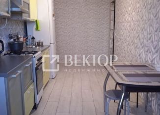 Продается 1-ком. квартира, 47 м2, деревня Коряково, деревня Коряково, 4А