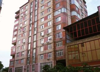 Продается 1-комнатная квартира, 70 м2, Дагестан, улица Гагарина, 17А