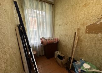 Продается двухкомнатная квартира, 25.2 м2, Можга, Октябрьская улица, 40