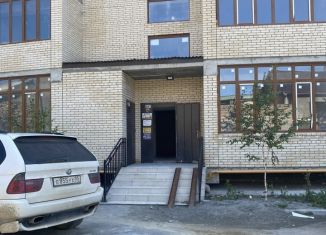 2-ком. квартира на продажу, 94 м2, Буйнакск, улица Наби Аминтаева, 47