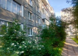 Продам 2-комнатную квартиру, 49.6 м2, Петрозаводск, район Кукковка, улица Генерала Фролова, 16