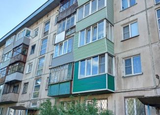 Продается двухкомнатная квартира, 44.9 м2, Бийск, улица Воинов-Интернационалистов, 85
