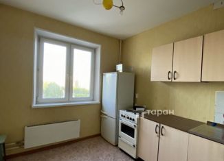 Продается 1-комнатная квартира, 41 м2, Челябинская область, проспект Славы, 32