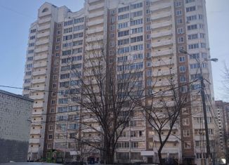 Сдаю в аренду двухкомнатную квартиру, 60 м2, Московская область, Автозаводская улица, 4к3