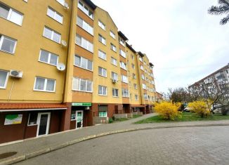 Продам торговую площадь, 93.9 м2, Калининград, улица Горбунова, 3