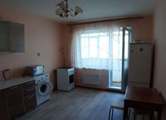 Сдам в аренду двухкомнатную квартиру, 62 м2, Саранск, улица Сураева-Королёва, 3