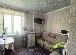 Продаю однокомнатную квартиру, 31.1 м2, Челябинская область, проспект имени Ю.А. Гагарина, 2-я линия, 3