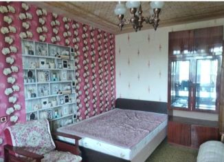 Продам 1-комнатную квартиру, 39 м2, Смоленская область, улица Маршала Соколовского, 5Д