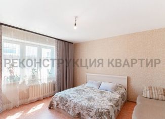 Двухкомнатная квартира на продажу, 61 м2, Омск, улица Малиновского, 23к2