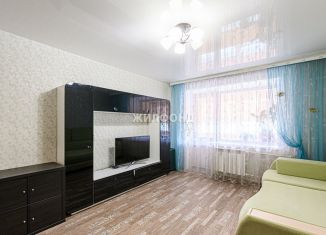 Продам двухкомнатную квартиру, 46.5 м2, Новосибирск, метро Октябрьская, Большевистская улица, 145