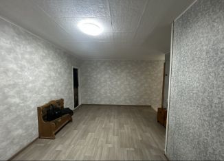 Продам двухкомнатную квартиру, 44 м2, Воткинск, улица 1 Мая