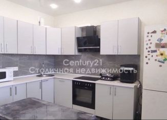 Продам 2-ком. квартиру, 72.3 м2, деревня Ивановское, улица Семёна Гордого, 1