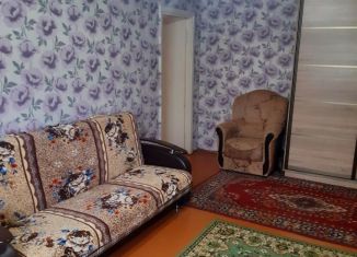 Продается двухкомнатная квартира, 46 м2, Нижний Новгород, улица Движенцев, 32