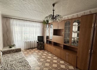 Продаю двухкомнатную квартиру, 44 м2, Кузнецк, улица Леваневского, 58