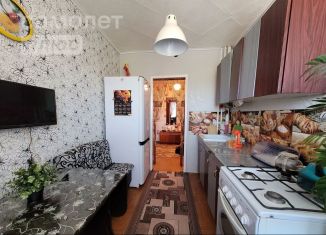 Продаю 3-комнатную квартиру, 72.7 м2, Оренбургская область, Рабочая улица, 2А