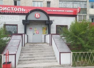 Продаю торговую площадь, 133.3 м2, Шимановск, Первомайская улица, 11