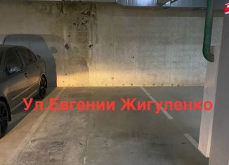 Продаю машиноместо, 15 м2, Краснодар, улица Евгении Жигуленко, 13