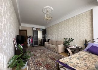 Продам 1-комнатную квартиру, 44 м2, Каспийск, улица Рамзеса Небиева, 16А