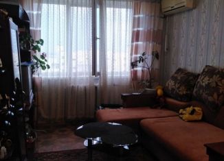 Продам 3-комнатную квартиру, 67 м2, Саратов, улица имени Н.Г. Чернышевского, 12