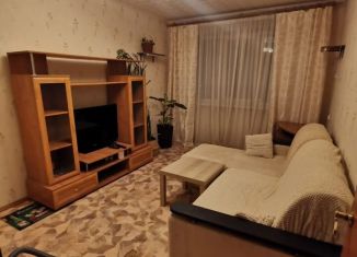 Двухкомнатная квартира на продажу, 46 м2, Мурманская область, проспект Кирова, 31