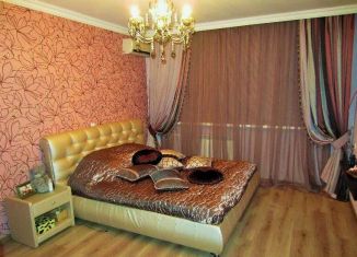 Продаю 2-комнатную квартиру, 65 м2, Ростовская область, проспект Королёва, 1И