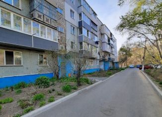 Продажа двухкомнатной квартиры, 48.8 м2, Приморский край, улица Астафьева, 116