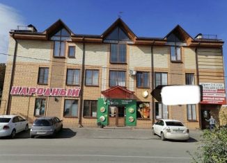 Продается торговая площадь, 700 м2, Алексеевка, улица Степана Разина, 3