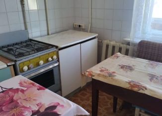 Продаю однокомнатную квартиру, 39 м2, Йошкар-Ола, улица Кирова, 3, микрорайон Ленинский