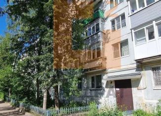 Продам 1-ком. квартиру, 32 м2, Костромская область, улица Шагова, 152