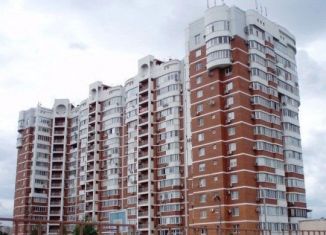 Продажа 3-ком. квартиры, 120 м2, Краснодар, улица Передерия, 64, микрорайон Кожзавод