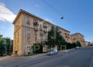 Продается двухкомнатная квартира, 47.5 м2, Санкт-Петербург, Лабораторная улица, 6, метро Площадь Ленина