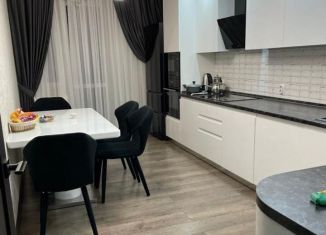 Продается трехкомнатная квартира, 78.5 м2, Краснодар, улица Цезаря Куникова, 35, ЖК Победа-2