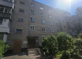 Продается 2-комнатная квартира, 49.4 м2, Ярославль, проспект Авиаторов, 104к2, Заволжский район