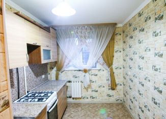 Продается двухкомнатная квартира, 43 м2, Екатеринбург, метро Чкаловская, проезд Решетникова, 18к2