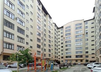 Продажа трехкомнатной квартиры, 95 м2, Нальчик, улица Шарданова, 48к6